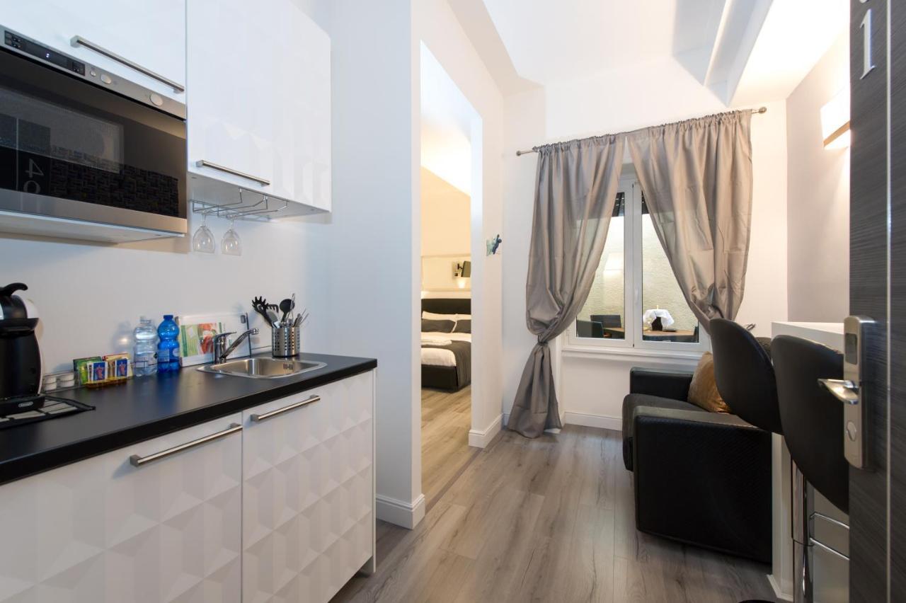 Pensión Brunelleschi Holidays Hostel Roma