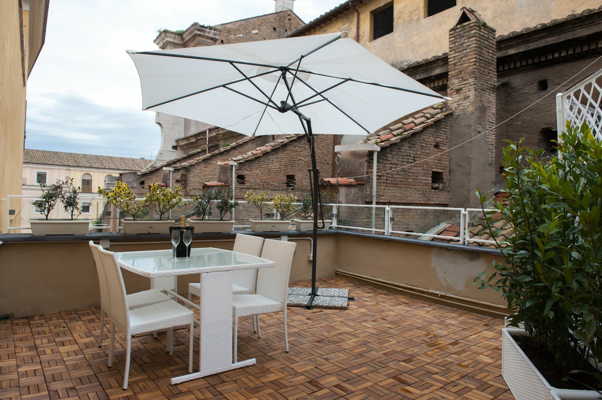 Brunelleschi Holidays Hostel Pensión 2*